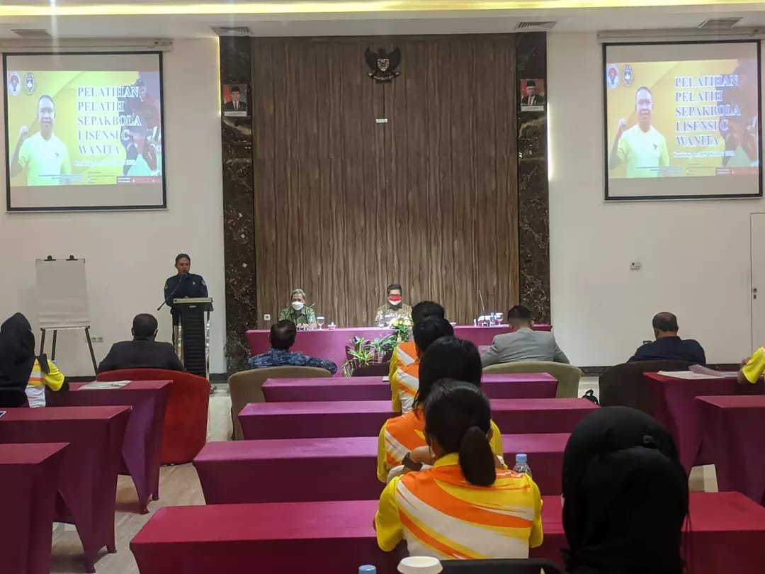 Kemenpora Gelar Pelatihan Pelatih Sepakbola Lisensi C