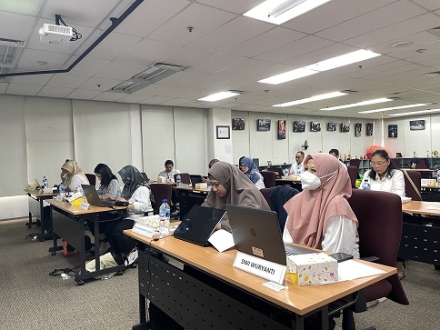 Tingkatkan Kompetensi Pegawai, Kemenpora dan Kompas Institute Adakan Pelatihan Teknik Menulis Berita Online