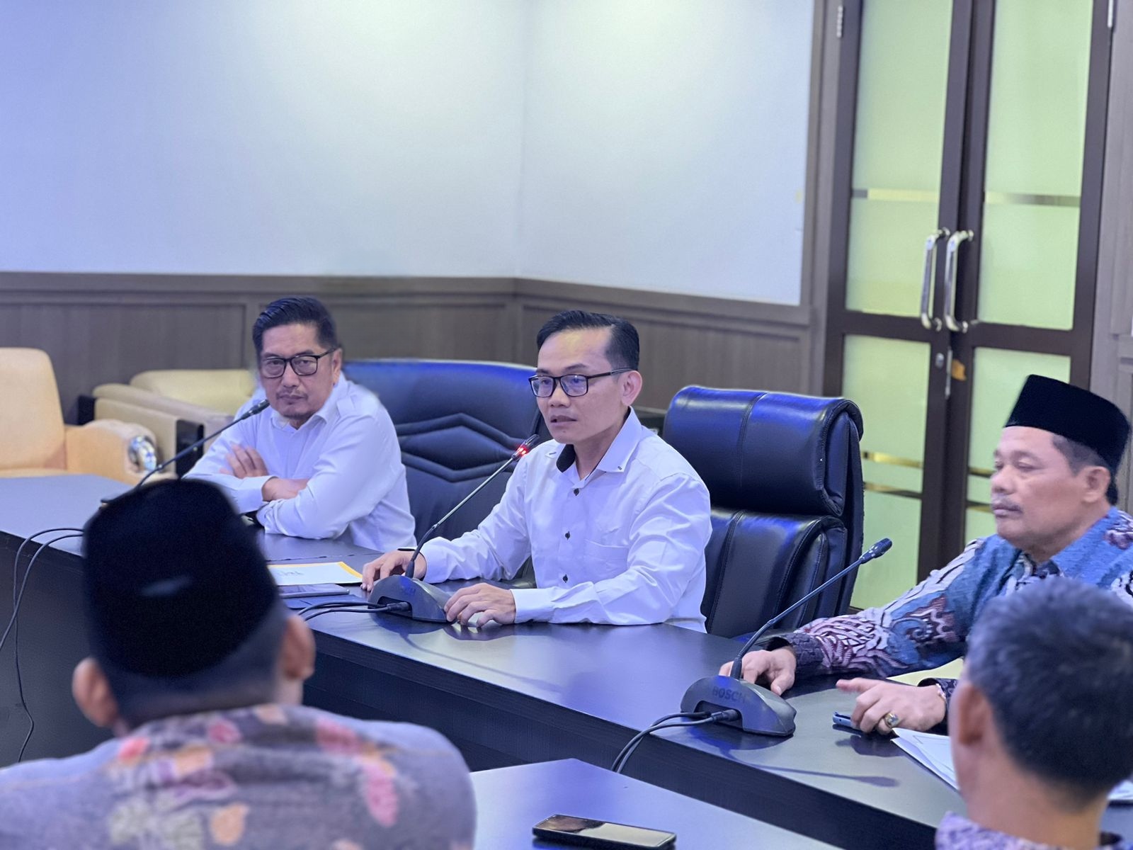 Konsultasi Sarana dan Prasarana Olahraga, DPRD Kabupaten Muaro Jambi Lakukan Kunjungan Kerja Ke Kemenpora RI.