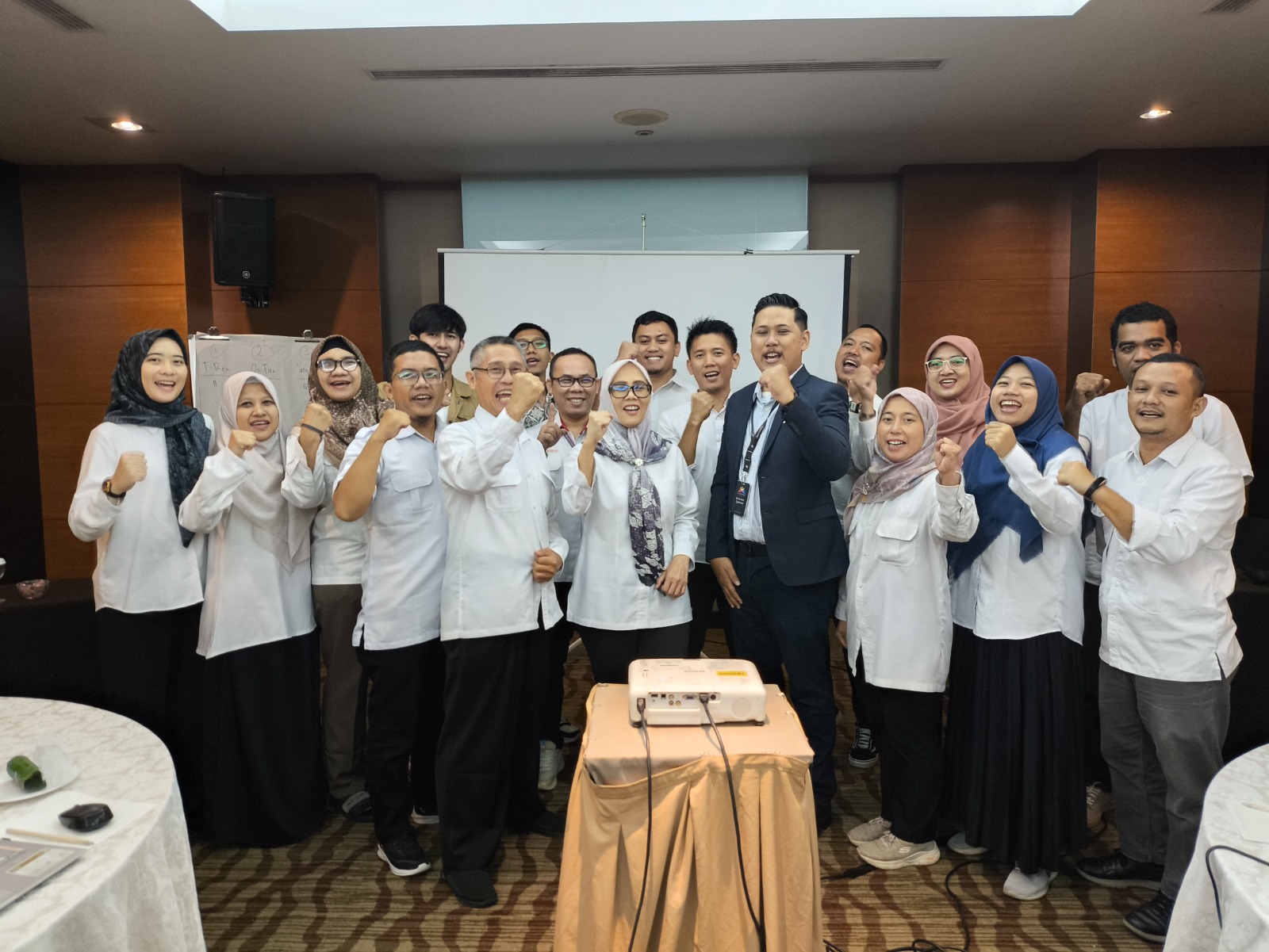 Kemenpora Gelar Pelatihan Desain Presentasi (Powerslide Workshop)