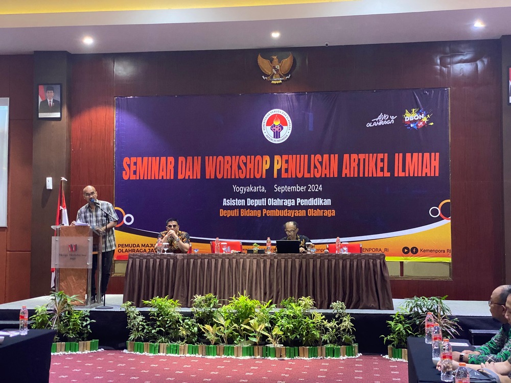 Perkaya Wawasan Guru PJOK dan Mahasiswa Terkait Penulisan Artikel Ilmiah, Kemenpora Adakan Workshop