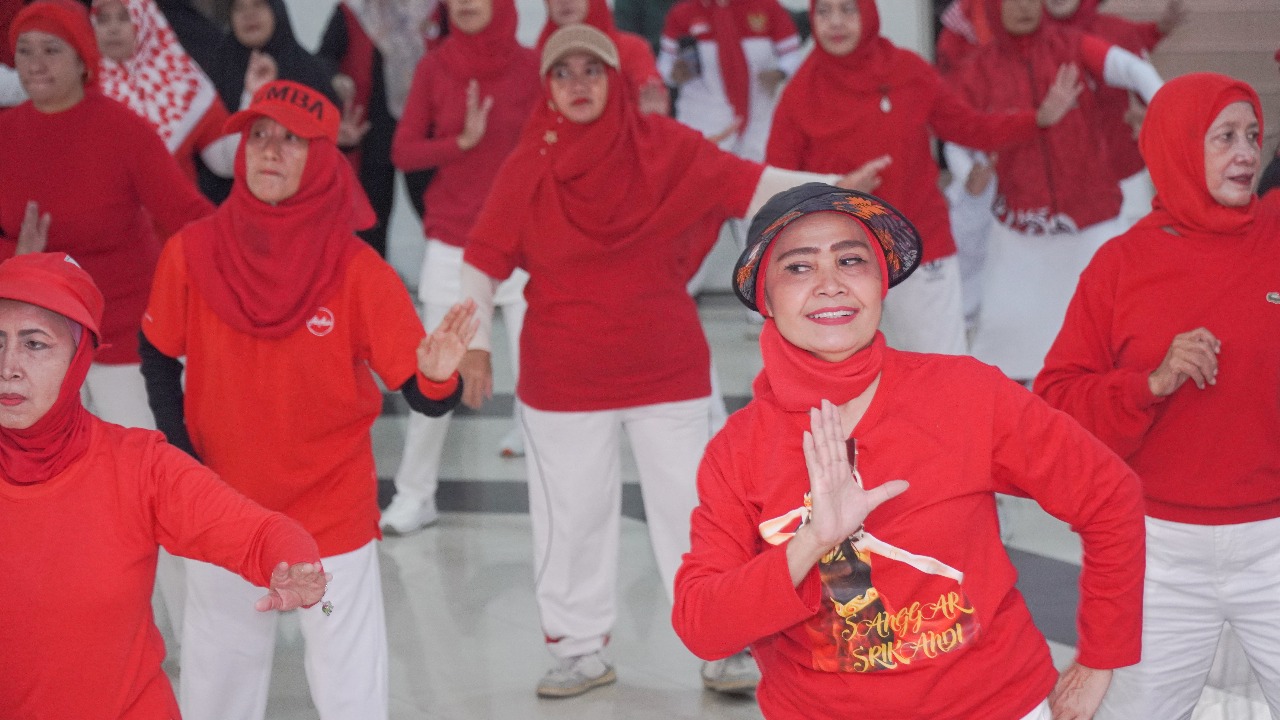 Jumat Krida Kemenpora bersama Sanggar Srikandi